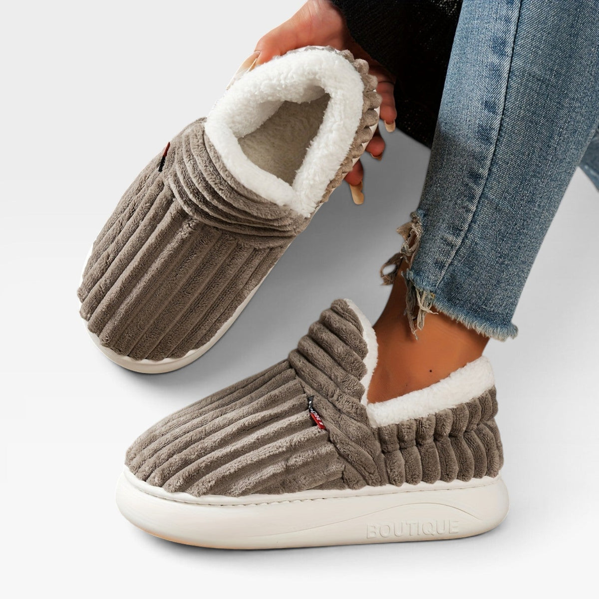 Ursula | Winter Chunky Brown Slipper Boots For Cosy Days — Coffee