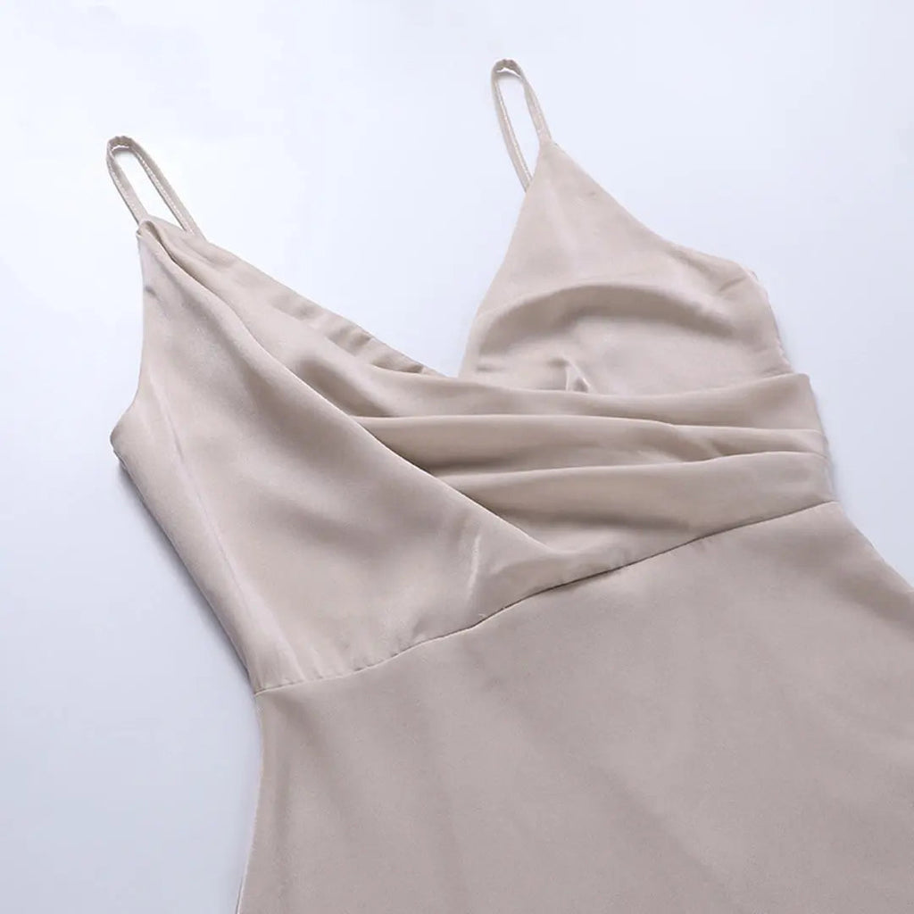 Genevieve | Elegant Slip Dress with V-Neck Slit Maxi Design