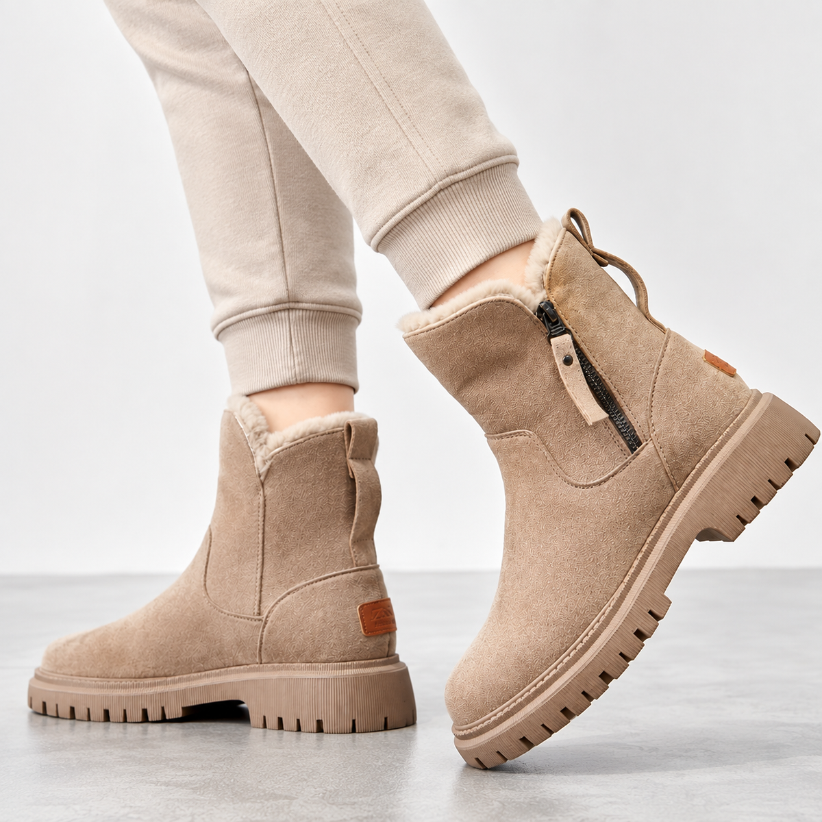 Hermione | Black Chunky Heeled Ankle Boots Winter — Beige