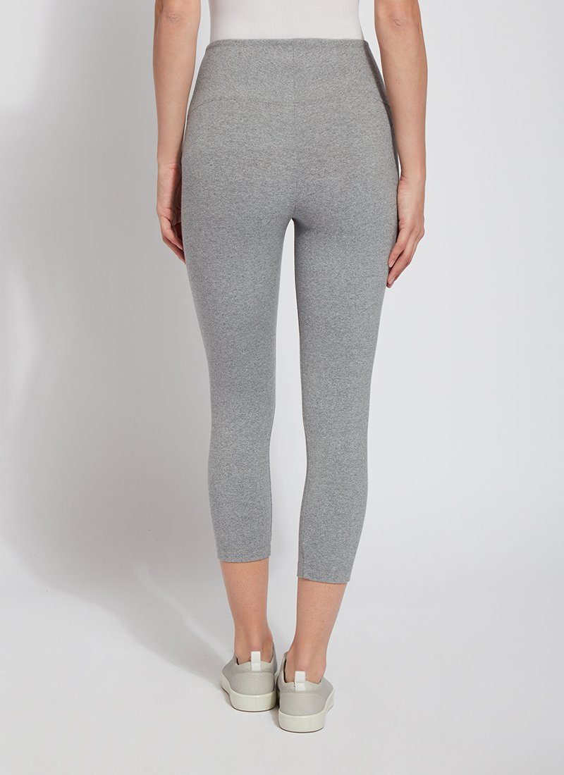 Liliana | Cotton Sculpt Capri Legging for Everyday Comfort
