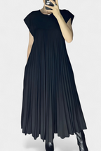 Bridget | Sleeveless Pleated Chiffon Midi Dress
