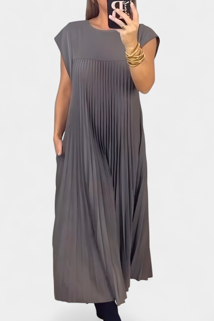 Bridget | Sleeveless Pleated Chiffon Midi Dress
