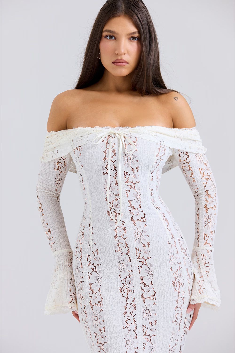 Romilly | Off Shoulder Lace Bell Sleeve Evening Maxi Dresses