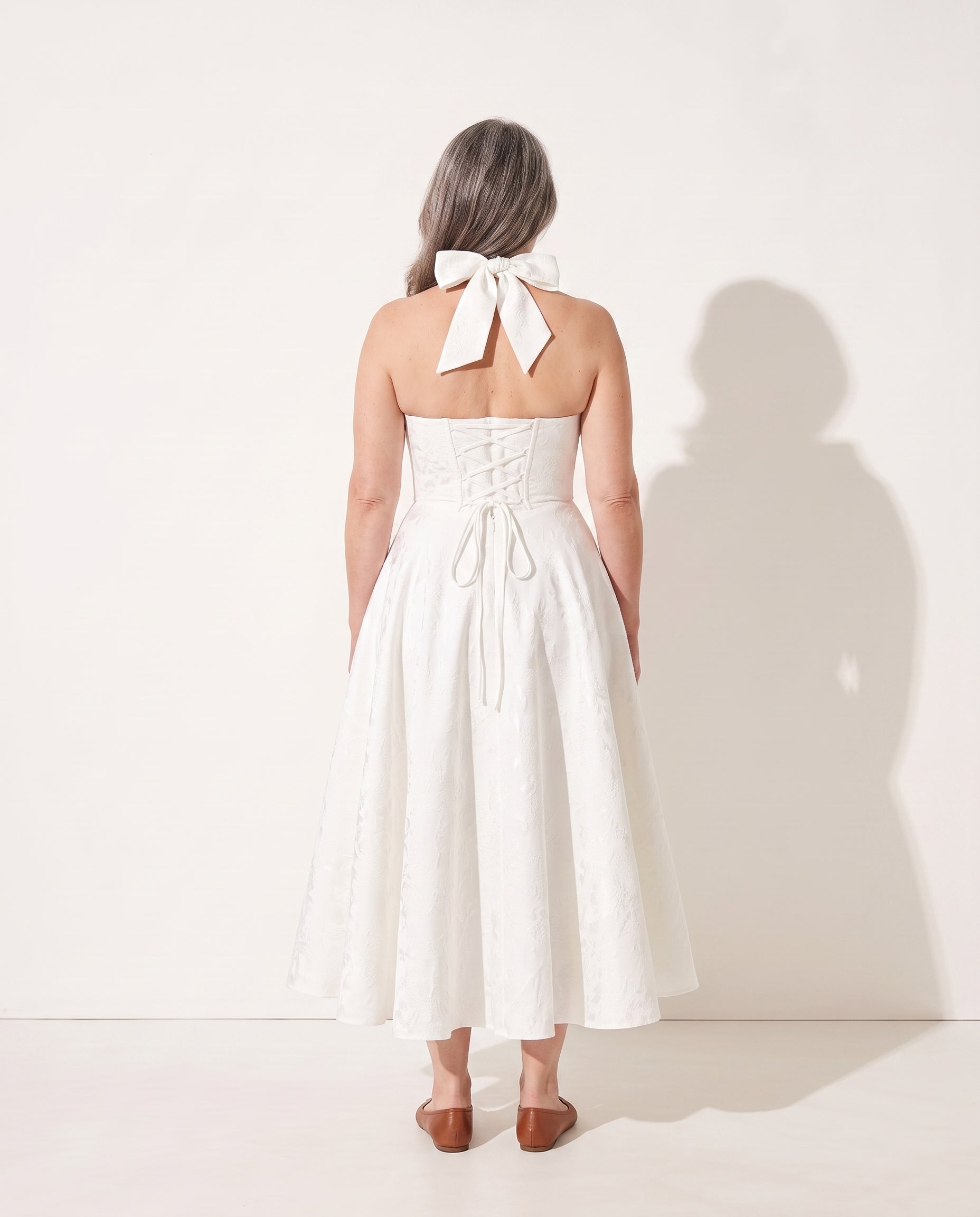 Celeste | Floral Print Halter Neck Midi Dress with Tulle Skirt — achterkant