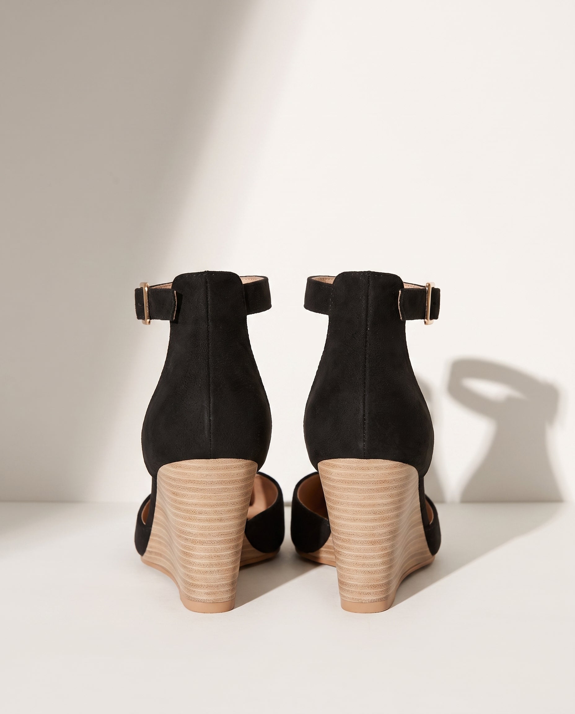 Noemie | Closed Toe Ankle Strap Wedge Heels for Evening Wear — achterkant