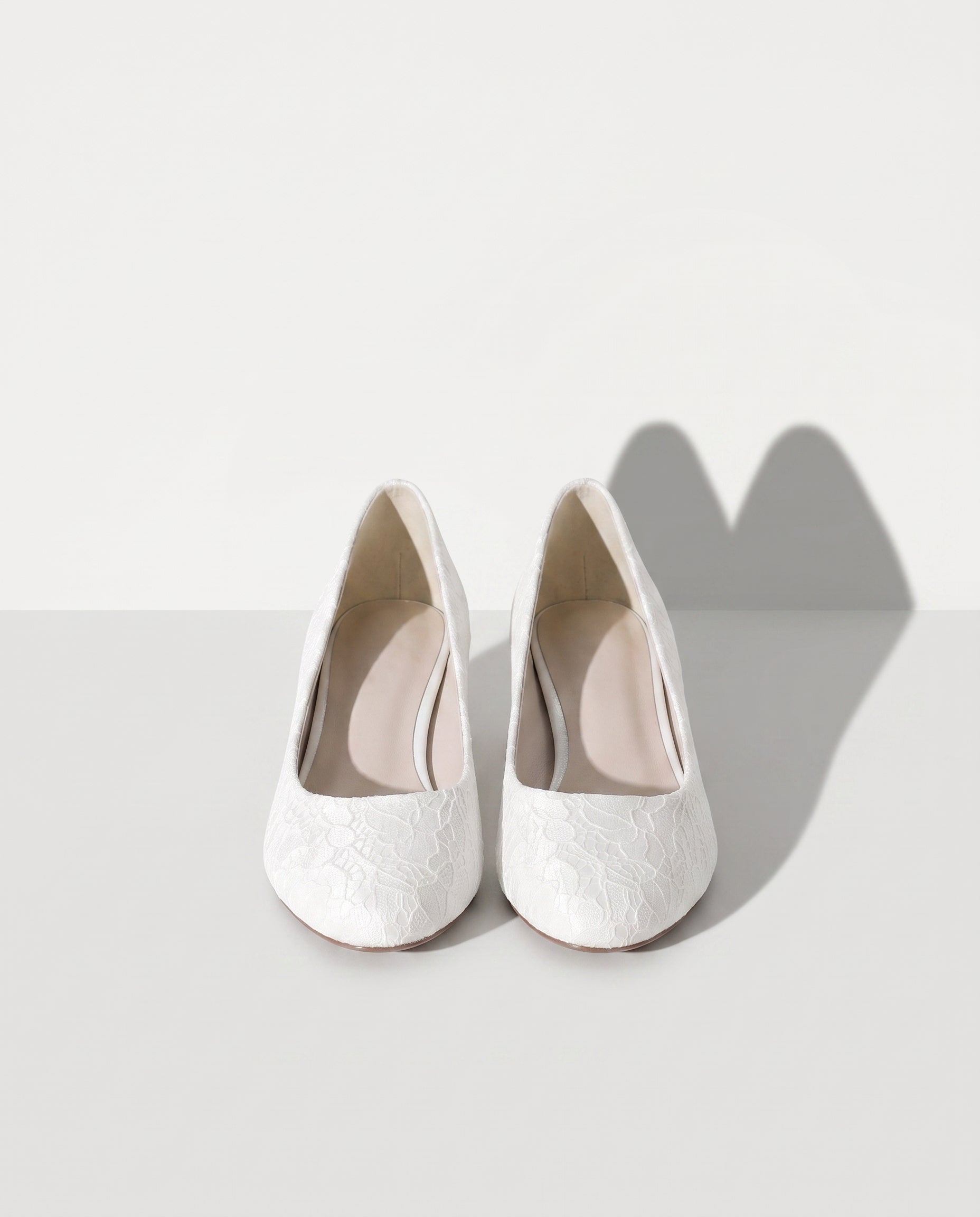 Apolline | Lace Wedding Shoes Low Heel Bridal Flats — detail