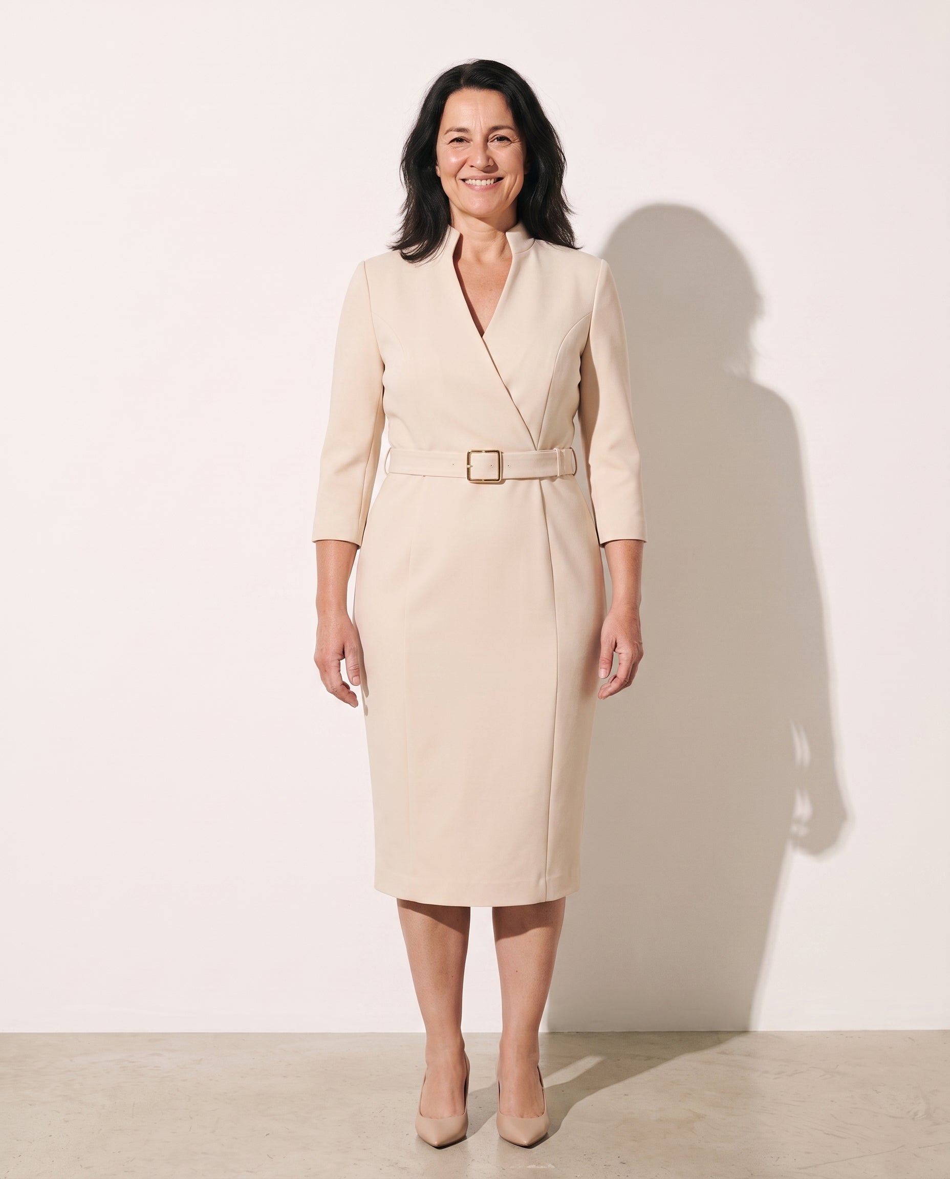 Philippa | Long Sleeve V-Neck Belted Midi Dress Workwear — voorkant