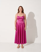 Isadora | Long Sleeve Satin Wedding Guest Dress — voorkant