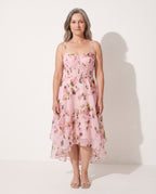 Yolanda | Long Sleeve Midi Dress In Romantic Print — voorkant