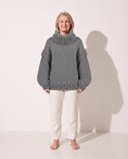 Vivienne | Chunky Knit Turtleneck Roll Neck Jumper Sweater — voorkant
