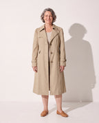 Ophelia | Classic Single Breasted Fur Trim White Brown Trench Coat — voorkant