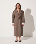 Valentina | Longline Double Breasted Black Puffer Long Coat — voorkant