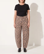 Adeline | Wide Leg High Waist Leopard Print Denim Pants — voorkant