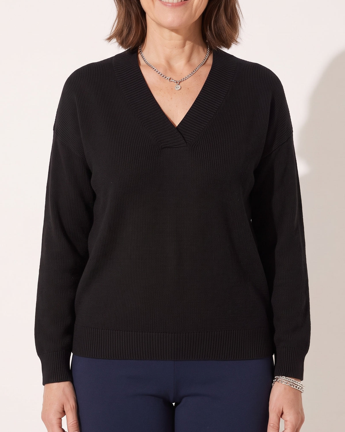 Ghislaine | Knitted V Neck Cashmere Feel Sweater Jumper — voorkant